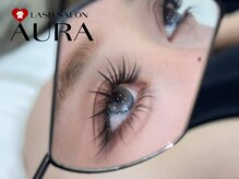 愛 ラッシュ アウラ(AURA)