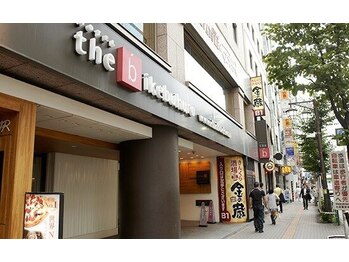 池袋東口整体院/ホテルザ・ビー池袋の隣の隣!