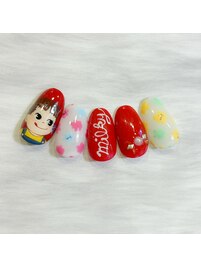 ペコちゃんミルキーネイル