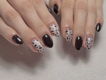マハロネイル(Mahalo Nail)/ブラウンアニマルネイル/¥7980