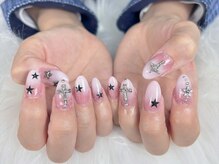 クイーンズ ネイル スタジオ(QUEENS NAIL STUDIO)/持ち込み/フィルイン/可愛い