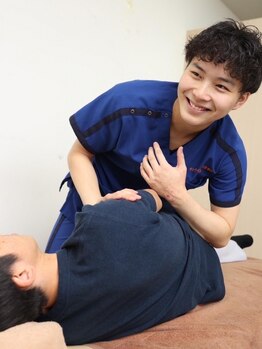 サンライズ鍼灸整骨院 茨木院の写真/【頭痛矯正／改善／予防は当店で】施術後のスッキリ感に感動される方多数！つらい腰痛や体の歪みにも◎