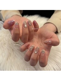 pink leopard design