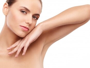 エンフェルメラサロン(ENFERMERA SALON)の写真/自己処理はもうやめよう！全身の隅々までしっかりケア♪完全個室のプライベート空間で受けられる脱毛サロン