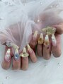 ユーニーネイル(Yoonie Nail)&nbsp;流行りのボンボンシールネイル♪