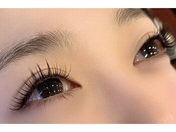 ルアナトウキョウ(LUANA TOKYO)の写真/【武蔵小杉南口徒歩6分】キレイな店内でゆったり施術♪丁寧でスピーディに施術★目ヂカラUPで好印象に！
