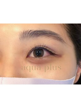 ナチュラル上品な目元にしたい