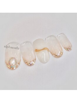 アルファ ネイルズ(ALPHA NAILS)/【特集】　French Nail