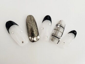 ビーケア 自由が丘店(B.care)/チェックネイル￥8480