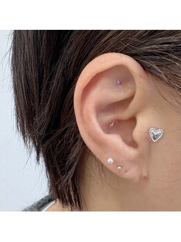 ラブリエ(La Briller)/耳ツボジュエリー（両耳10粒）