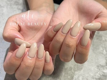 アテ(ate)/ベージュネイル