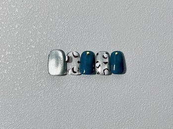 ヒョウ柄ネイル