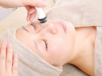 東京ビューティースキンセンター 五反田/ハイドラ毛穴洗浄PDRN美白液導入