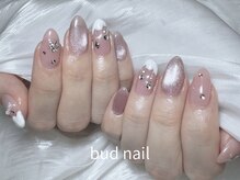 バドゥネイル(bud nail)