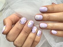 ヒラソルネイル(Girasol nail)/春感を先取り