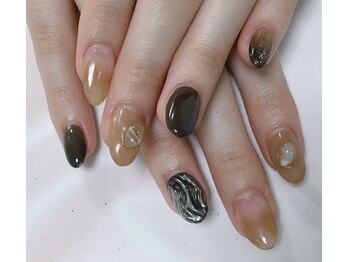 ネイルサロン ビューティーマジック 川口店/秋ニュアンスネイル