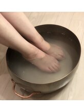 ポーラ ザ ビューティ 六本松店(POLA THE BEAUTY)/足湯で体を温めます♪