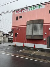 ヤーニング(yearning)/駐車場