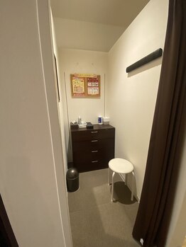 カラダファクトリー ひばりが丘パルコ店/ひばりが丘店の更衣室です♪