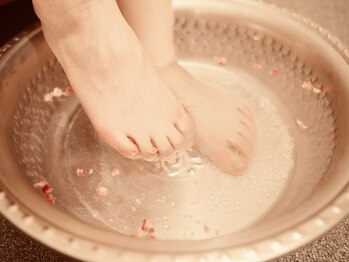 パールムーン(pearl moon)/選べるアロマ入りのフットバス