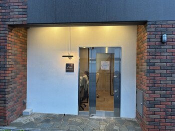 エクラ(E'clat)/お店の入り口