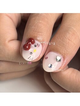 キティ×宝石ネイル