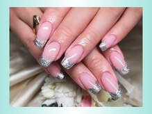 ピアチェーレ(Piacere)/ラメフレンチ