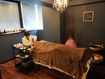 アディクト(Addict)/個室での施術