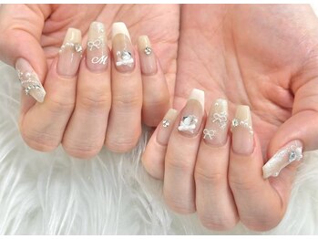 ナナズネイル 魚町店(NANA’sNail)/イニシャル×リボン可愛い