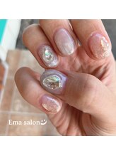 エマサロン(Ema Salon)/