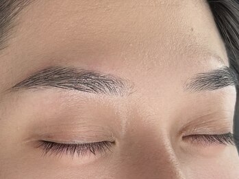 ネリネ 天神(nerine)/メンズアイブロウ/メンズ眉毛