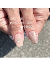 ジェルメ(germer)/人気のニュアンスネイルデザイン