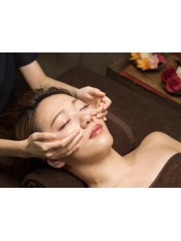 ホウレイ線・たるみ改善！予防ケア