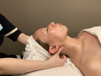 アルグブルー(ALGUE-BLUE)の写真/国際ライセンス監修！疲労回復や肌管理で根強い人気の海洋療法【タラソテラピー】で本格リカバリーエステ！