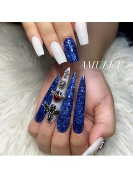 アミュレット(AMULET)/左右アシンメトリーネイル