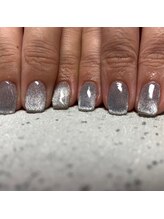 ティディーネスト(Tidynest)/マグネットネイル