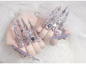 ジュリエネイル(Julie Nails)の写真/【日本橋NEW OPEN】美フォルムにこだわった自然な長さ出しで、理想の綺麗な指先へ！