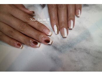 ネイルサロン R/スタイリングコース