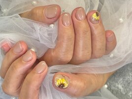 ひまわりネイル/シンプルネイル