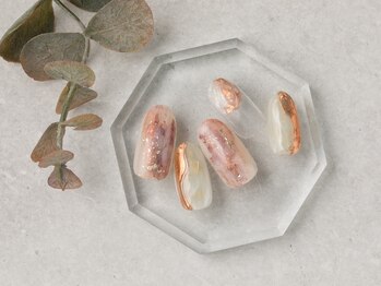 ネイルサロン BE/