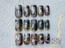 ヌル ネイル 堀江(NURU NAIL HORIE)/奥行ネイル/ニュアンス/鉱石