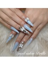 エスフィーネイルサロン ブリーユ(Esfy nailsalon Brille)/定額デザイン