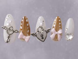 バンビシルバーリボン¥10480