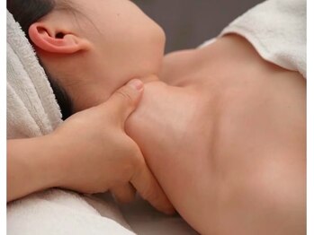 リラクゼーションサロン唐風［亀有/リンパマッサージ/もみほぐし/ヘッドスパ/足つぼ］/首肩こりに◎ 