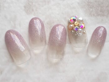 フラワーズネイルアンドアイラッシュ(FLOWER’S nail&Eyelash)/ビジューイルミネーションネイル