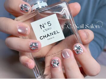シーシーネイルサロン 池袋(C.C.Nail salon)/ビー玉マグネットネイル