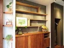 気軽に来れる隠れ家ホワイトニングサロン