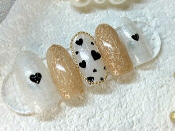 秋　ハートネイル