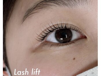 アイリス(AIRIS)/似合わせまつげパーマ