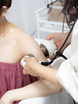 SALON MITSUHA/施術の様子